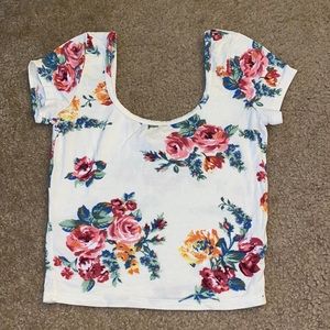 Cropped floral top